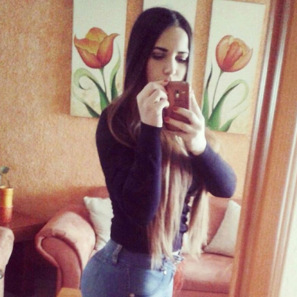 Meet your Posher, Fernanda